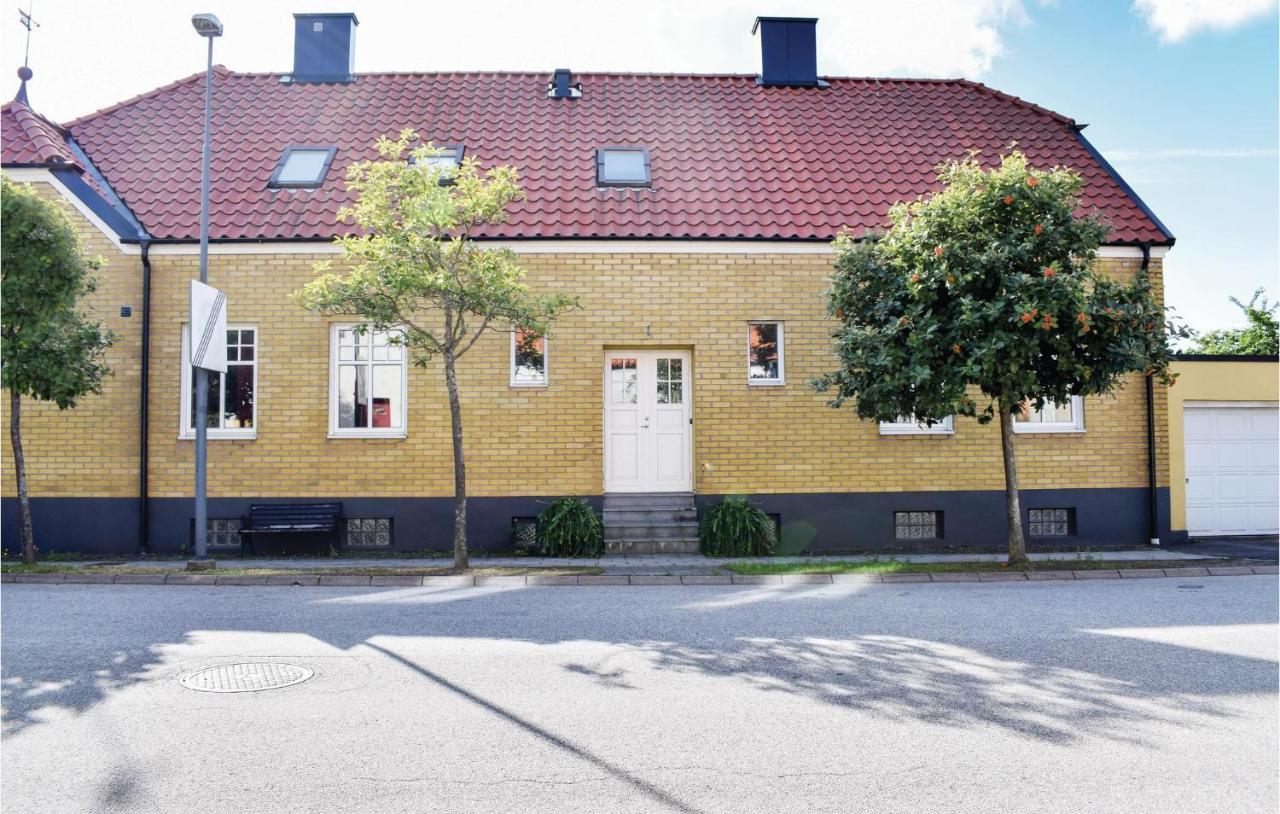 Amazing Apartment In Ystad With Kitchen Exterior foto